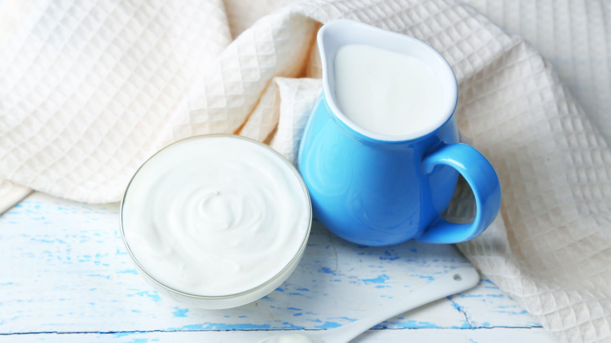 Hai loại sữa chua kefir (1) - BOH Kefir