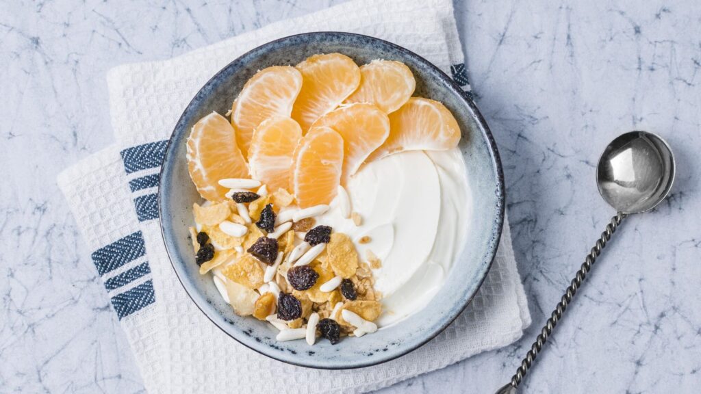 Hy Lạp Kefir với cam và granola - BOH Kefir