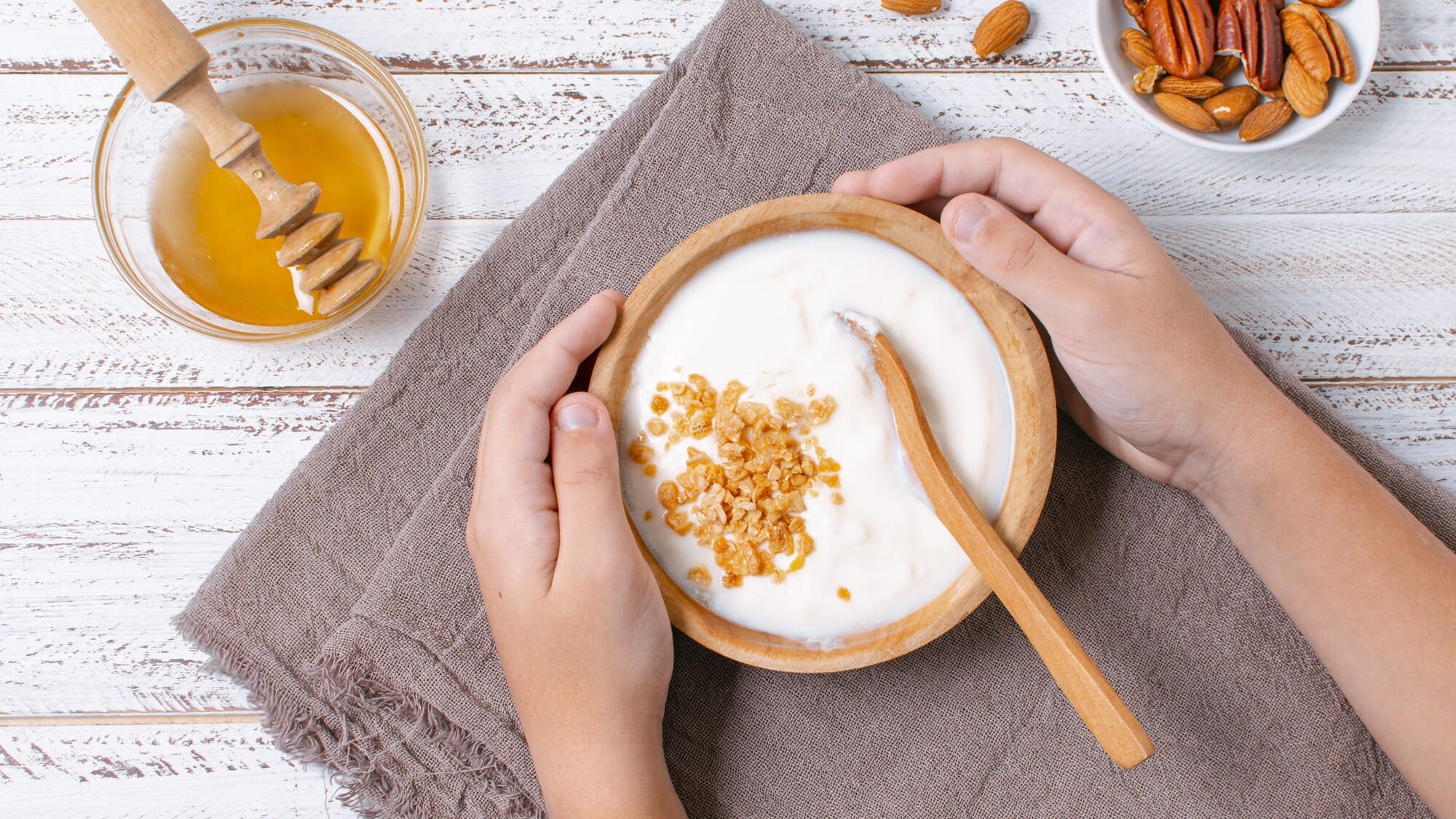 Sữa chua Hy Lạp kefir và mật ong (2) - BOH Kefir